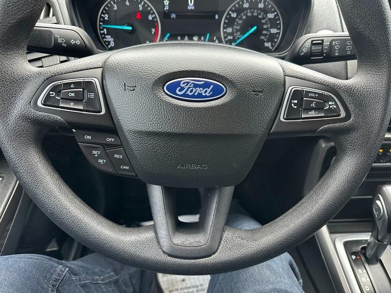 2021 Ford EcoSport SEImage 3