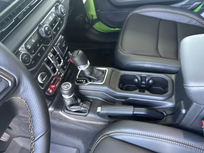 New 2025 Jeep Wrangler 4-door Rubicon 392Image 27