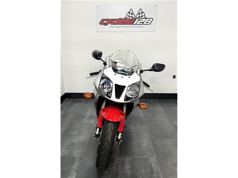 Used 2004 Honda RC 51 Image 3