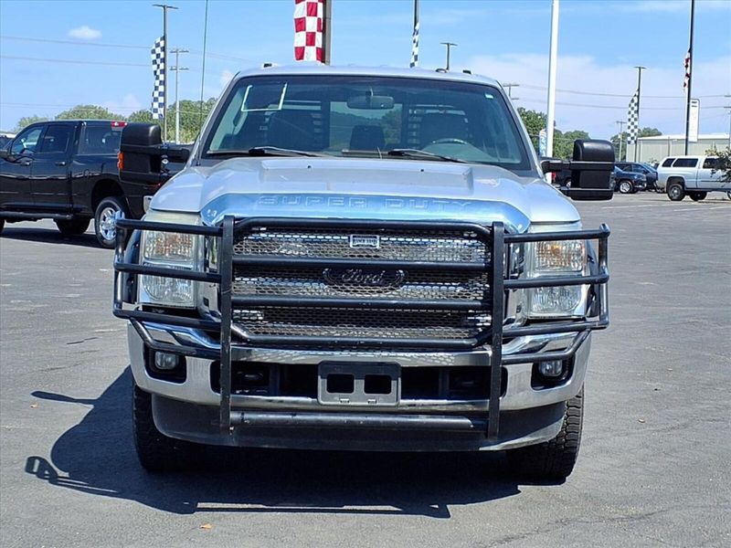 2016 Ford F-250 XLT photo 2