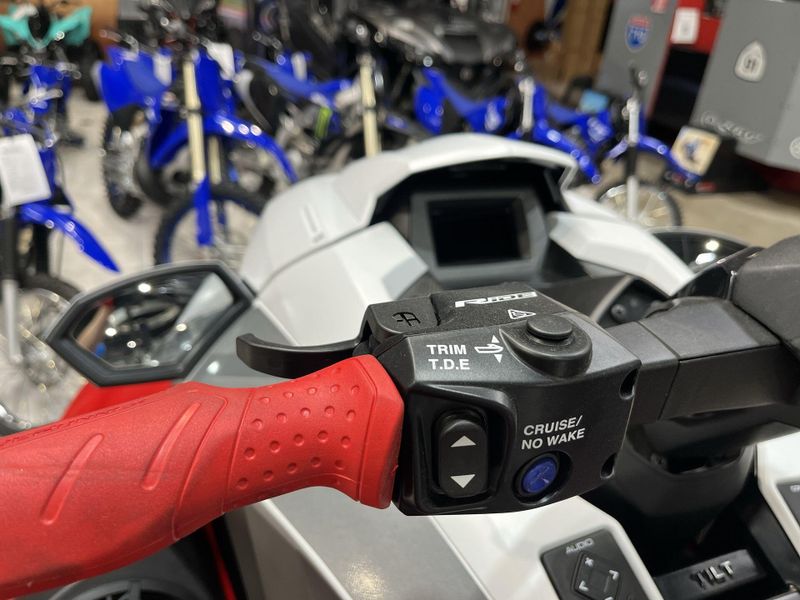 New 2025 Yamaha GP HO W/AUDIO Image 13