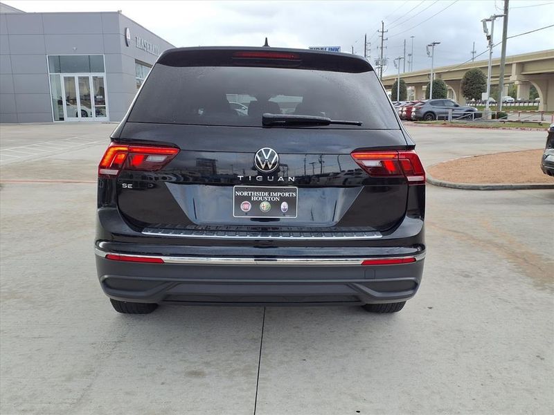 Used 2022 Volkswagen Tiguan 2.0T SEImage 14