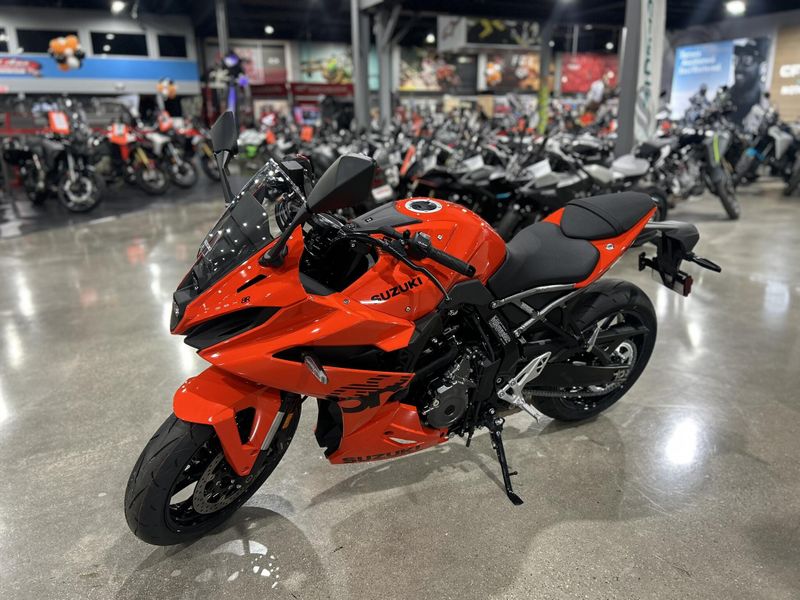 New 2026 Suzuki GSX-8R Image 7