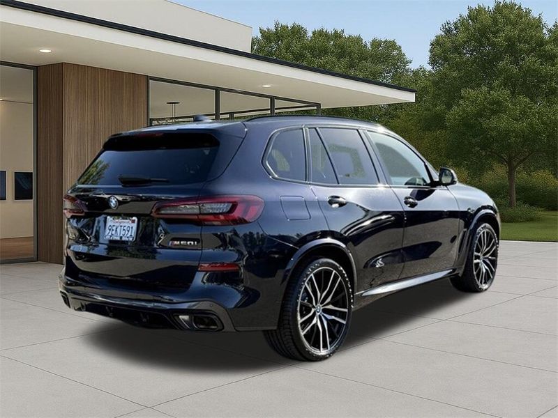 Used 2023 BMW X5 M50iImage 8