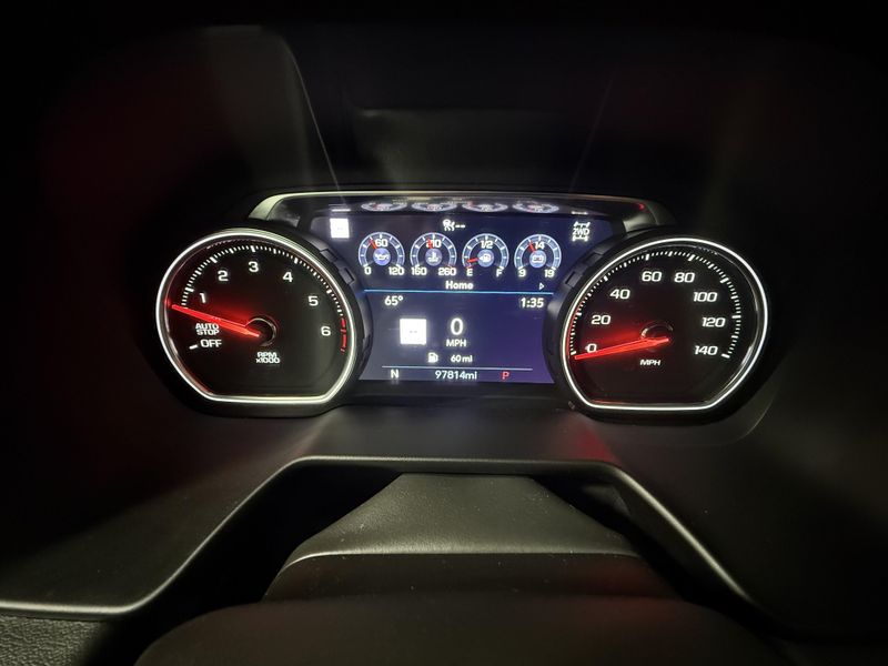Used 2021 Chevrolet Suburban PremierImage 28
