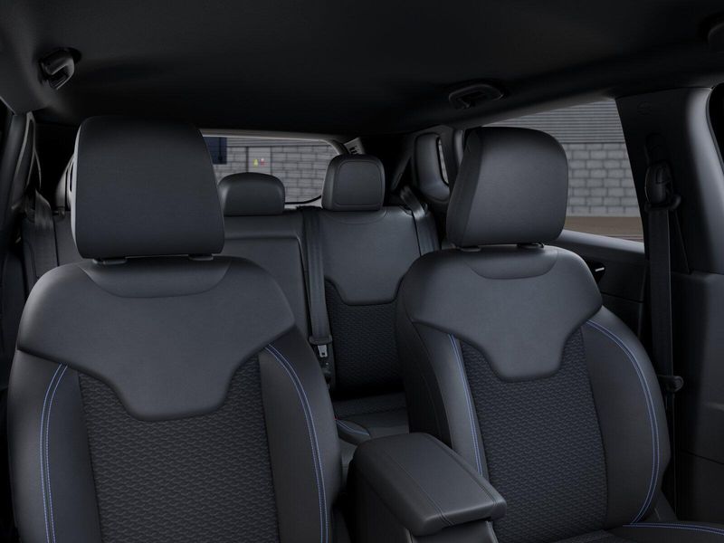 New 2026 Jeep Compass Latitude Altitude 4x4Image 26