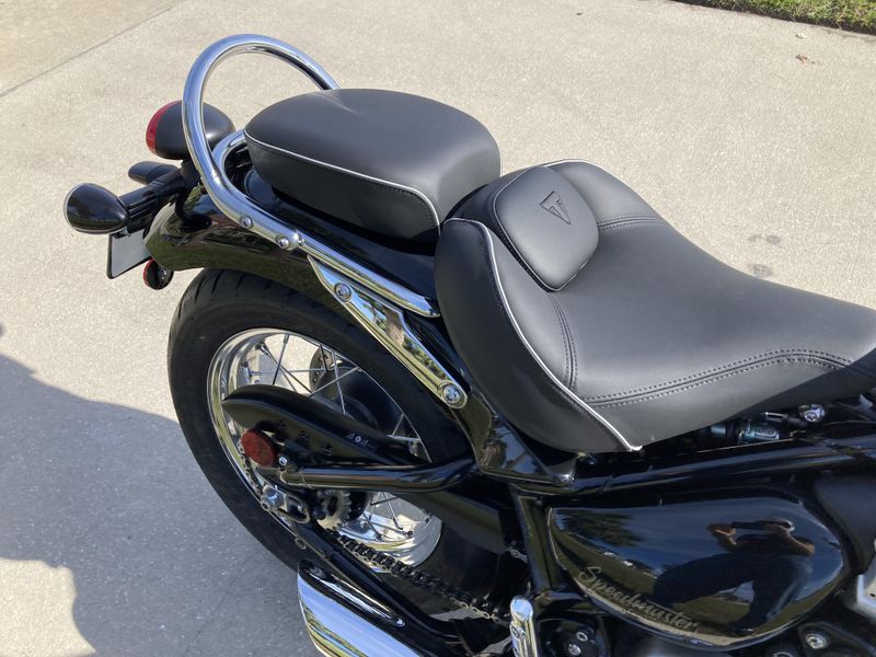 2025 Triumph Bonneville Speedmaster