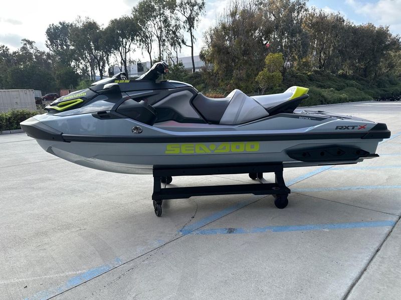 New 2025 Sea-Doo RXT-X 325 (SOUND SYSTEM) Image 11