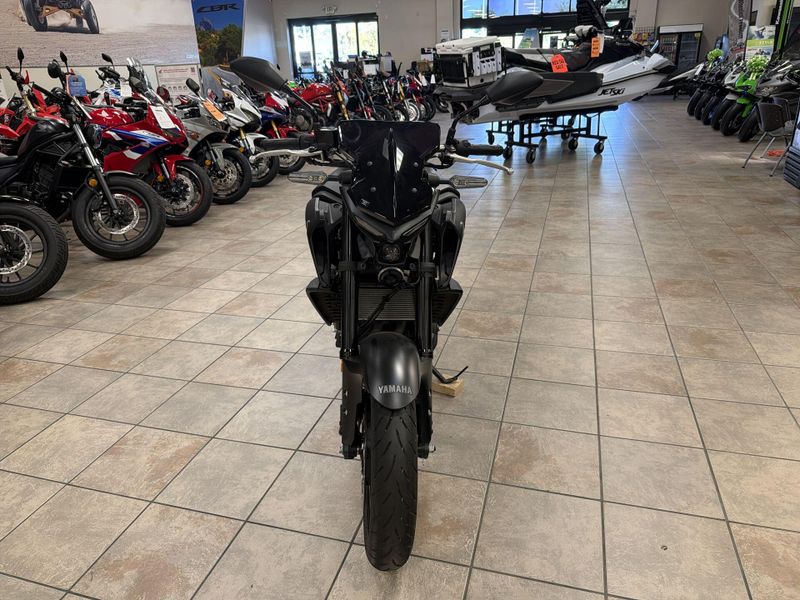 Used 2024 Yamaha MT-03 Image 12