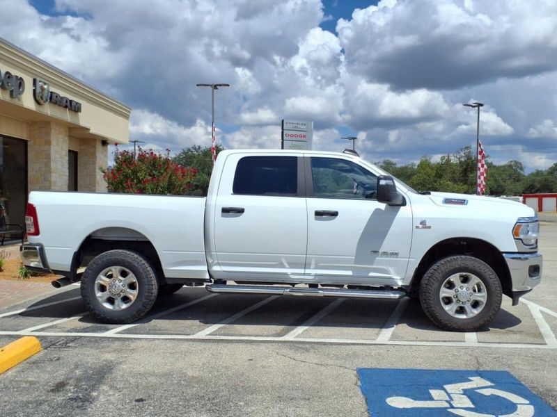 2024 Ram 2500 Big Horn photo 2