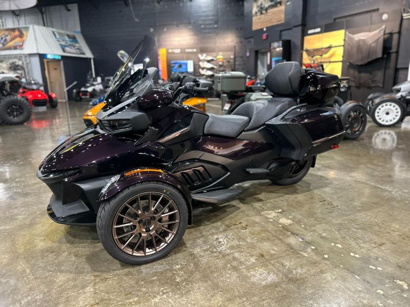 New 2025 Can-Am SPYDER RT SEA-TO-SKY (SE6) Image 7