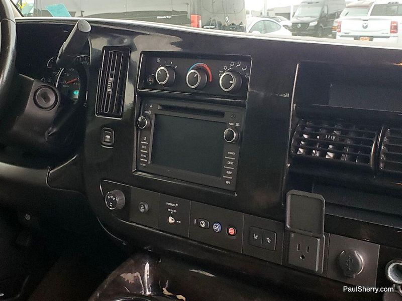 2019 GMC Savana 2500 Image 21