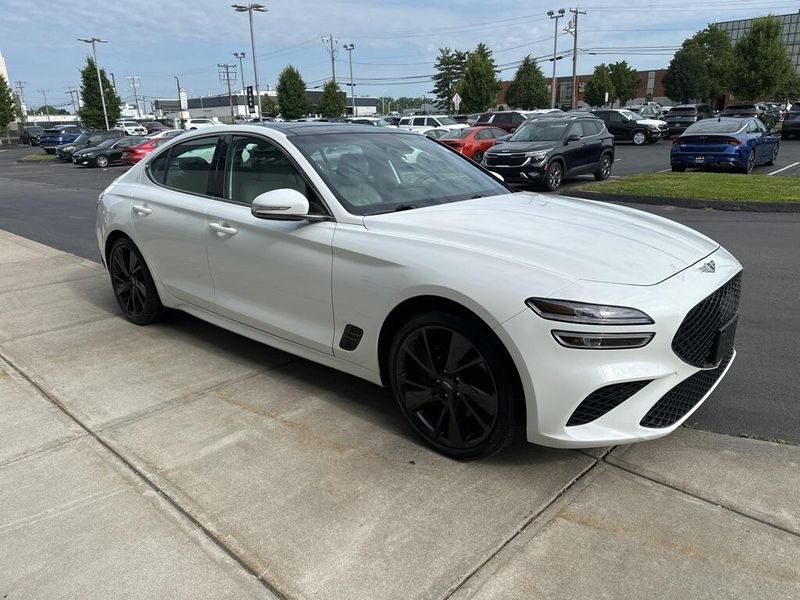 2022 Genesis G70 3.3TImage 3