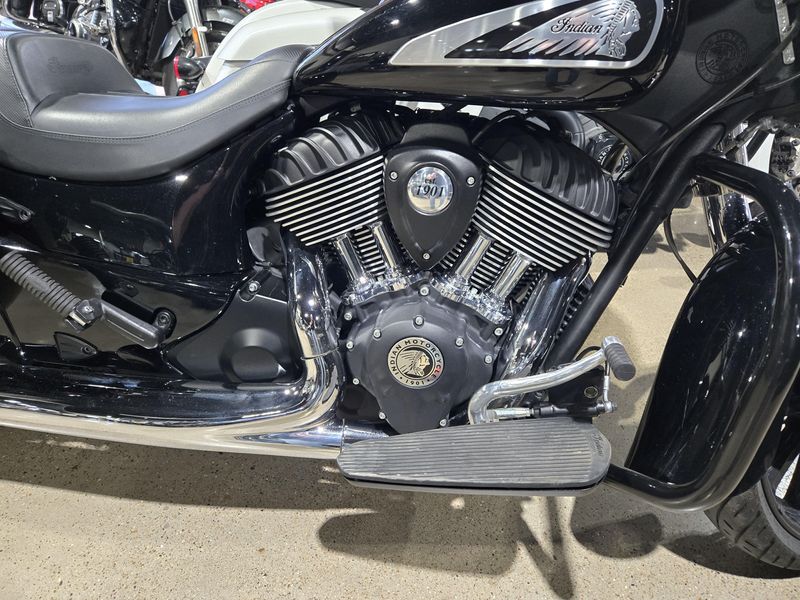 Used 2022 Indian Motorcycle CHIEFTAIN BLACK METALLIC 49ST BASE Image 5