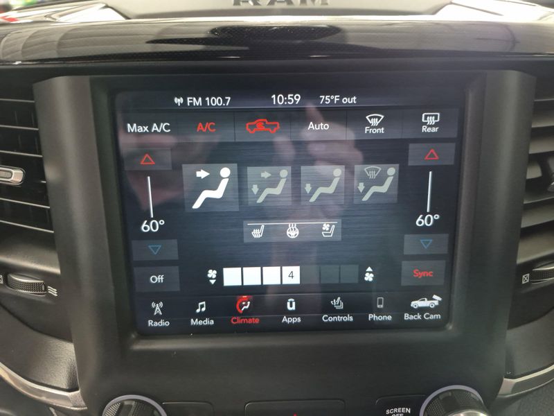 2020 RAM 1500 LaramieImage 29