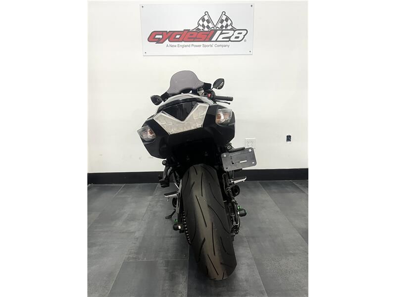 Used 2013 Kawasaki ZX1400 Image 2