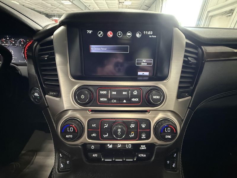 Used 2016 GMC Yukon XL DenaliImage 29