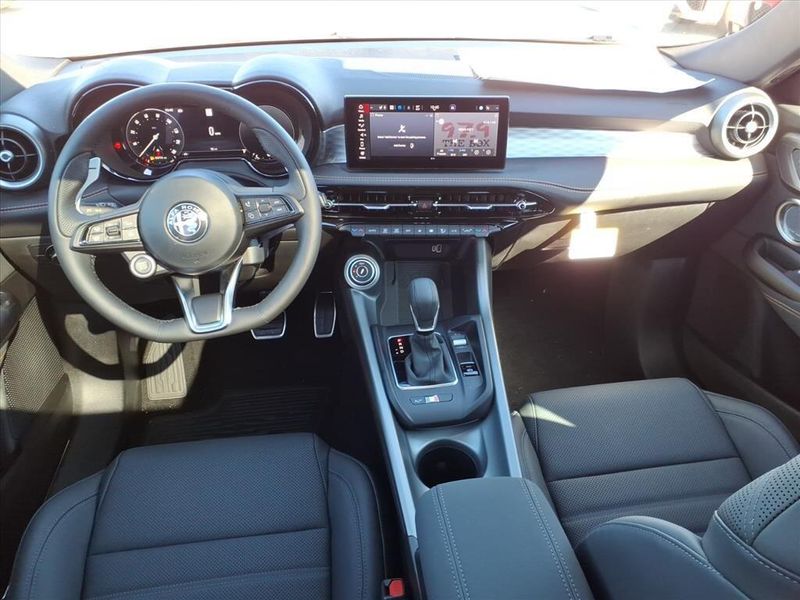 New 2026 Alfa Romeo Tonale Veloce AwdImage 11