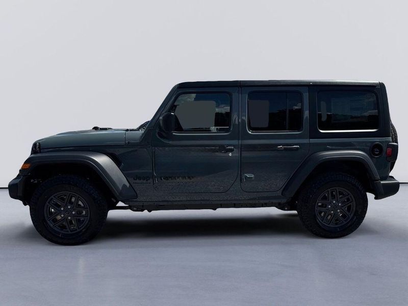 2025 Jeep Wrangler Unlimited Sport S photo 4