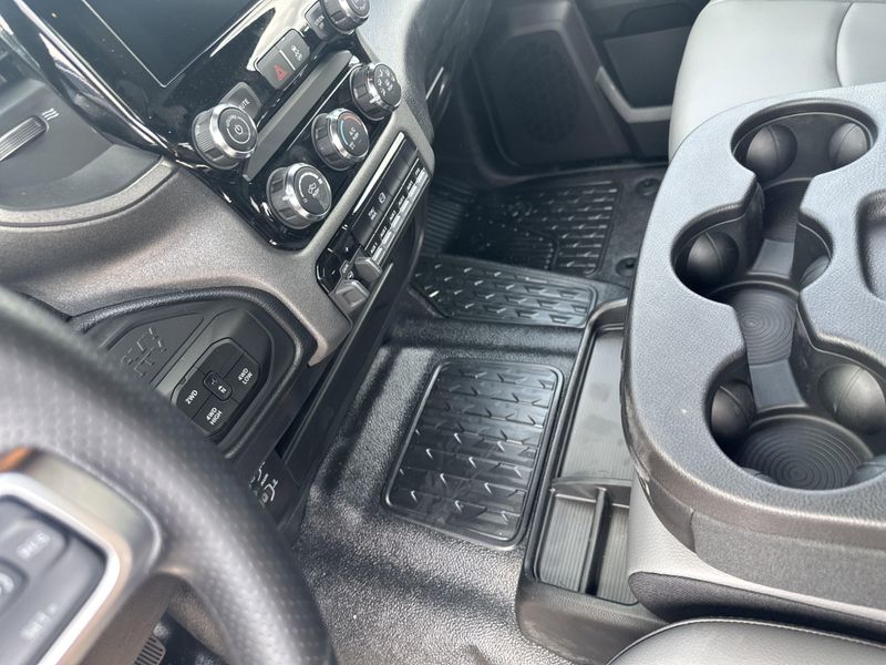 2025 RAM 4500 Tradesman Chassis Crew Cab 4x4 60