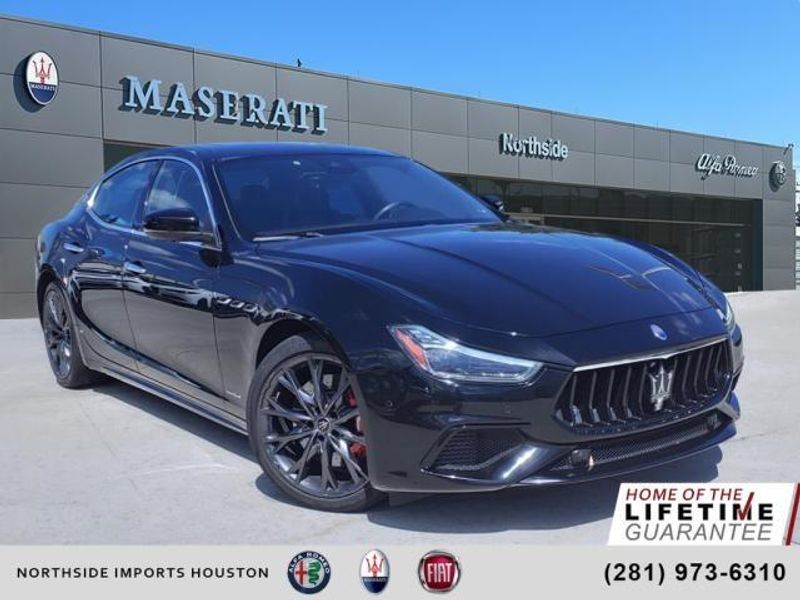 2021 Maserati Ghibli S GranSportImage 1