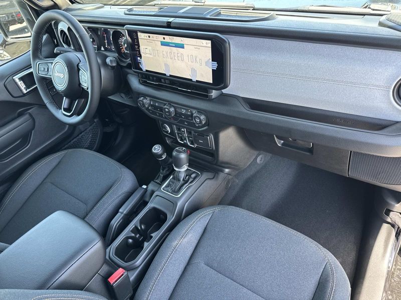 New 2026 Jeep Gladiator Sport S 4x4