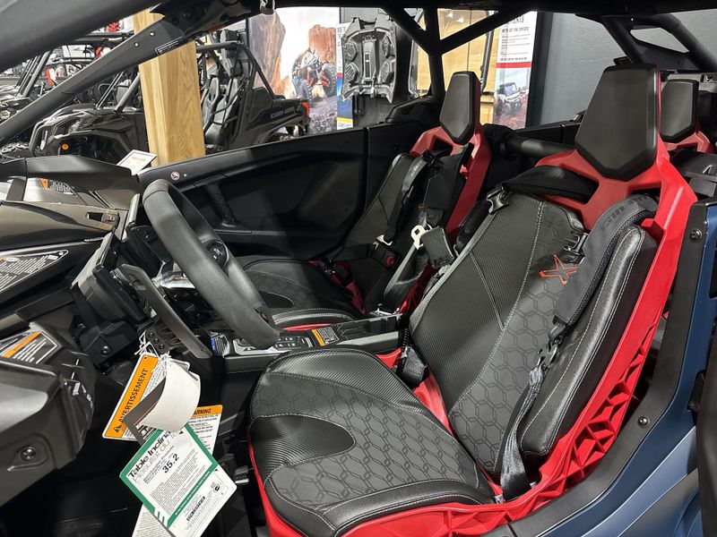 New 2026 Can-Am MAVERICK R MAX X RS WITH SMART-SHOX 999T DCT Image 20