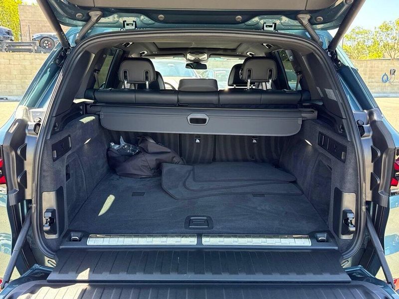 Used 2026 BMW X5 xDrive50eImage 16