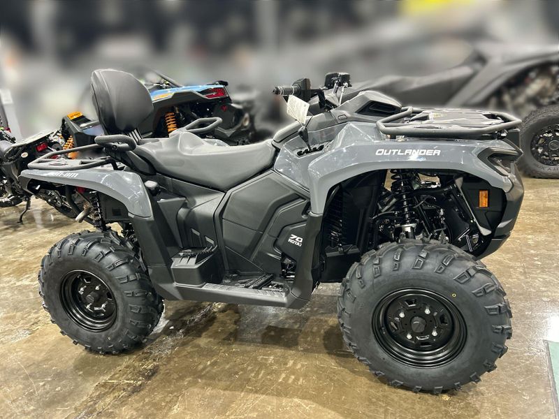 New 2026 Can-Am OUTLANDER MAX DPS 700 Image 10