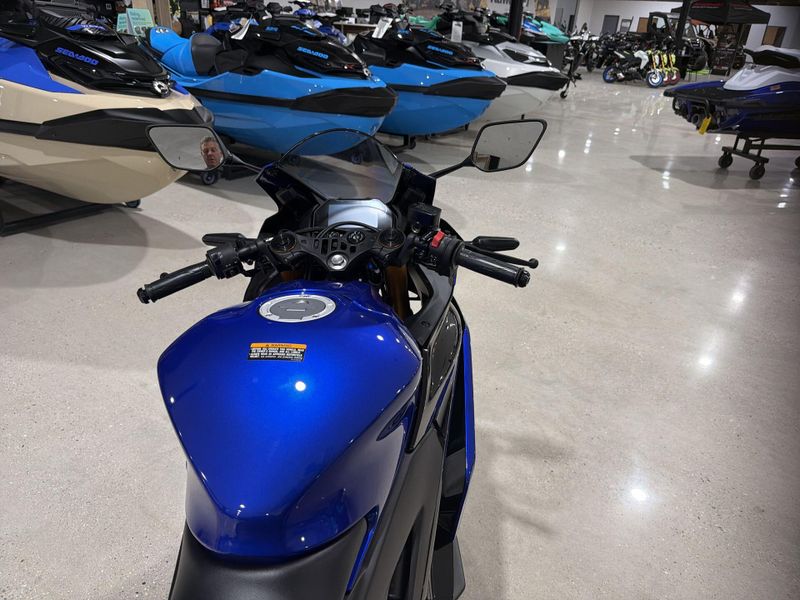 New 2026 Yamaha YZF-R3 ABS Image 28
