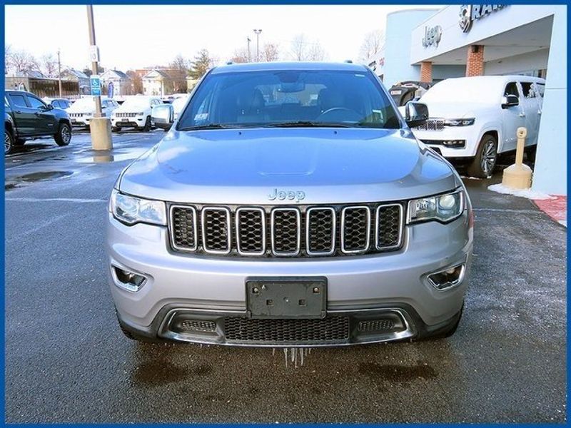 2021 Jeep Grand Cherokee Limited in a Billet Silver Metallic Clear Coat exterior color and Blackinterior. Papas Jeep Ram In New Britain, CT 860-356-0523 papasjeepram.com 