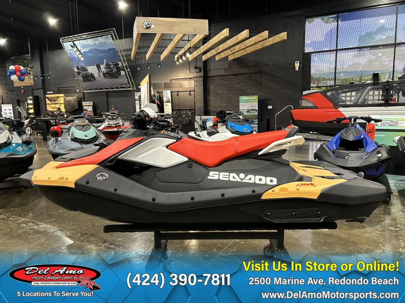 2024 Sea-Doo SPARK FOR 3 (SOUND SYSTEM) Image 7