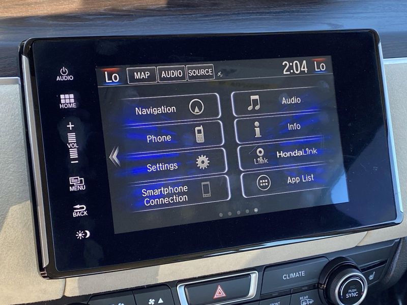 Used 2018 Honda Clarity Plug-In Hybrid TouringImage 18