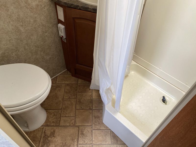 Used 2010 FOREST RIVER SURVEYOR SPORT 186 Image 15