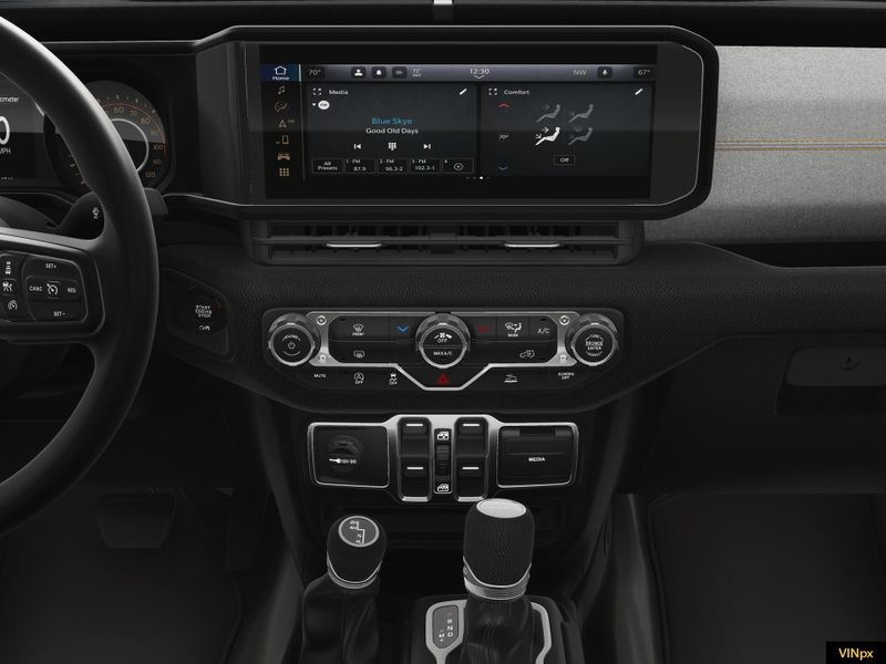 2025 Jeep Gladiator Nighthawk 4x4Image 18
