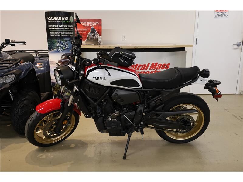 Used 2021 Yamaha XSR700 Image 2
