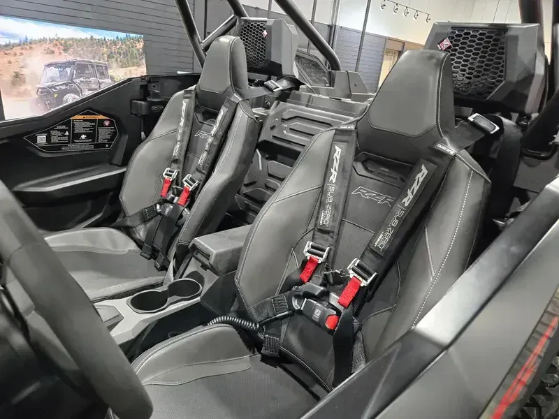 2025 Polaris RZR PRO S ULTIMATE ONYX BLACK Image 12