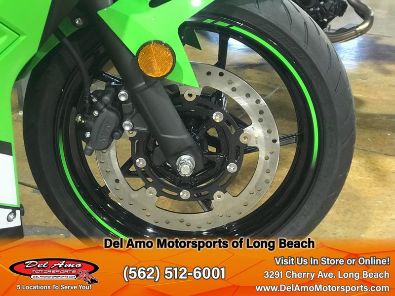 2025 Kawasaki NINJA 500 KRT EDITION Image 10