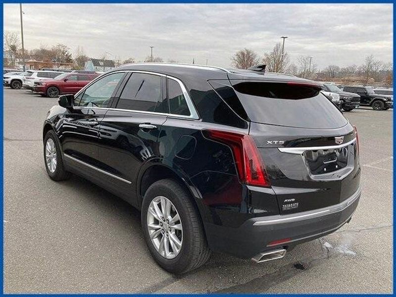 2022 Cadillac XT5 LuxuryImage 5