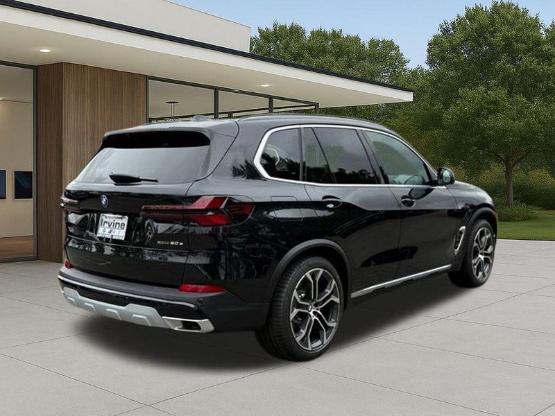 New 2026 BMW X5 xDrive50eImage 9