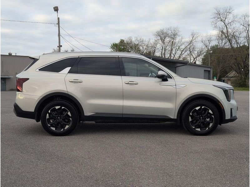 Used 2026 Kia Sorento SImage 6