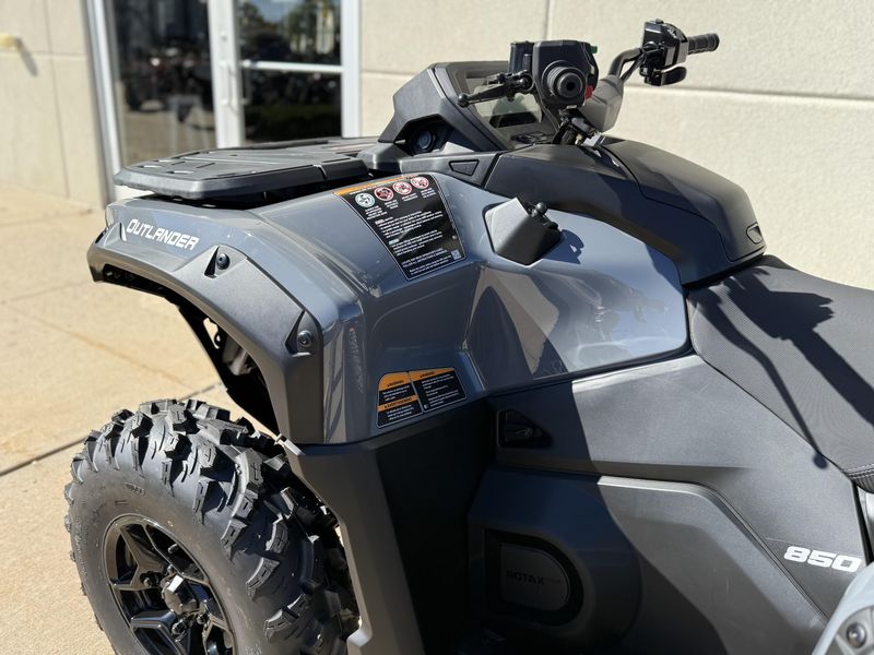 2025 Can-Am Outlander DPS 850Image 7