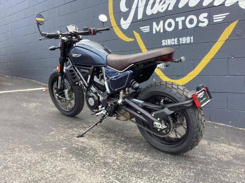 Used 2025 Ducati SCRAMBLER NIGHTSHIFT 