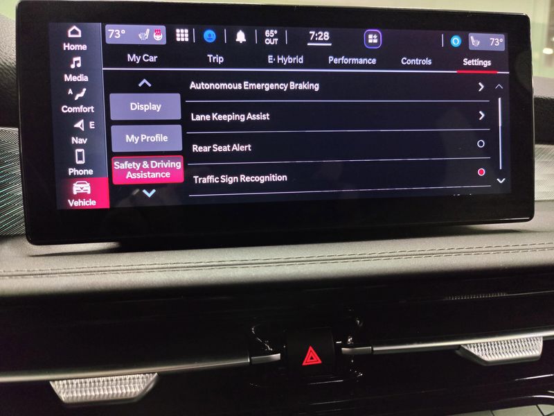 Used 2024 Alfa Romeo Tonale Veloce Premium eAWD w/SunroofImage 11