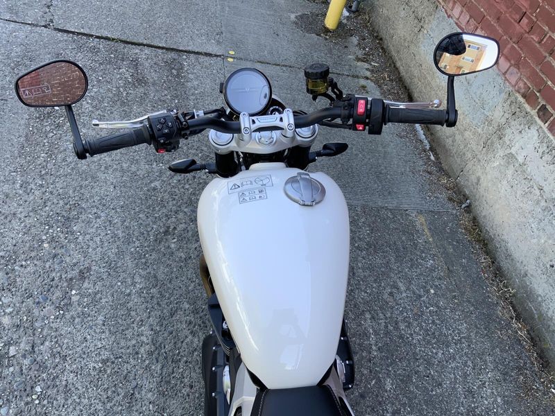 2025 Triumph SPEED TWIN 1200