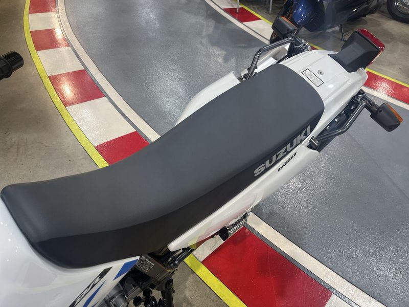 New 2026 Suzuki DR650S Image 14