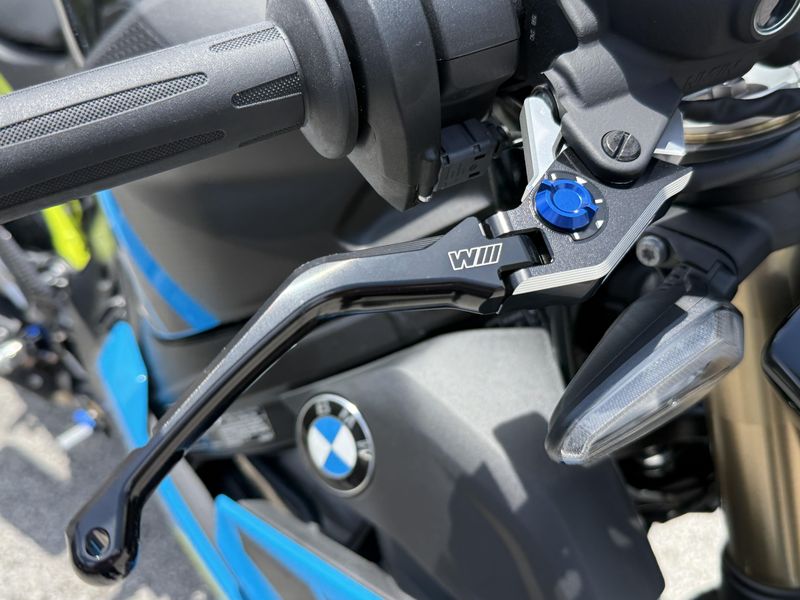 2026 BMW S 1000 R