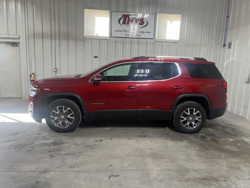 2023 GMC Acadia SLTImage 28