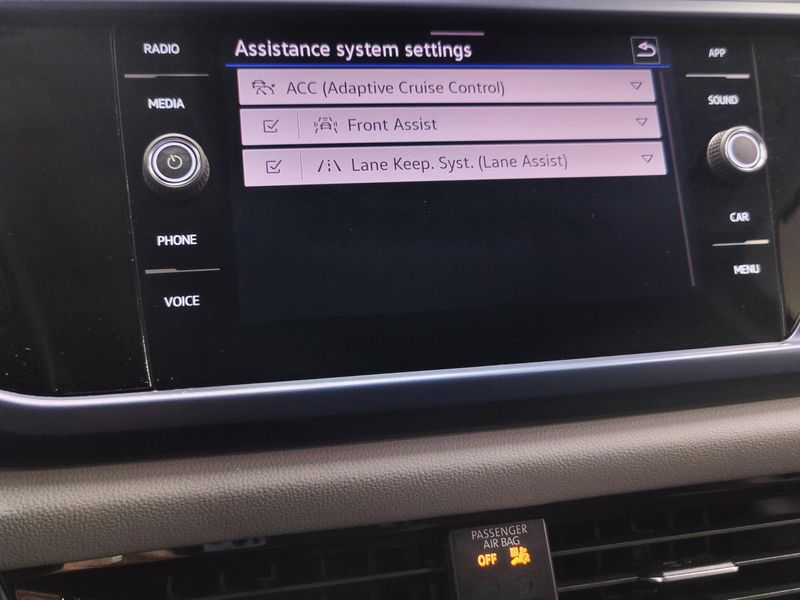 Used 2023 Volkswagen Taos SE w/SunroofImage 20