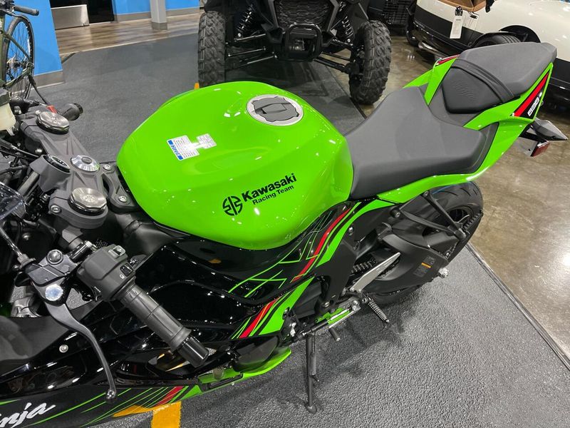 2025 Kawasaki NINJA ZX-6R KRT EDITION ABS Image 13